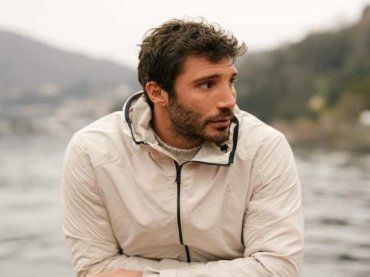 Incontri “informali” per la preparazione di Sanremo, cosa ha in serbo la RAI per Stefano de Martino