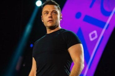 Tiziano Ferro risponde alle dichiarazioni di Mara Maionchi a Belve: “Perché?”