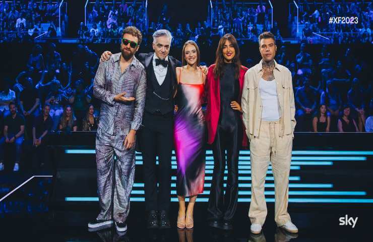 Il cast della scorsa edizione di X Factor. Il cast della scorsa edizione di X Factor.