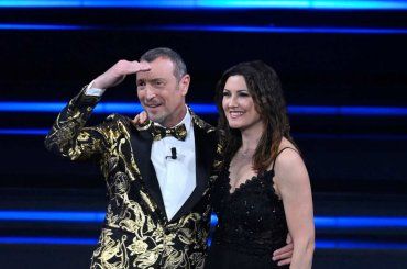 Amadeus e Giovanna Civitillo, avvistati a Milano: novità in arrivo?