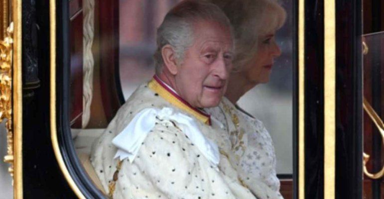 Windsor, Re Carlo III fuori di sé dalla rabbia: “Ora basta!”. Ce l’ha con loro…