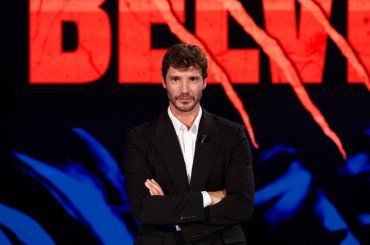 Stefano De Martino cambia casa, il nuovo appartamento a Milano