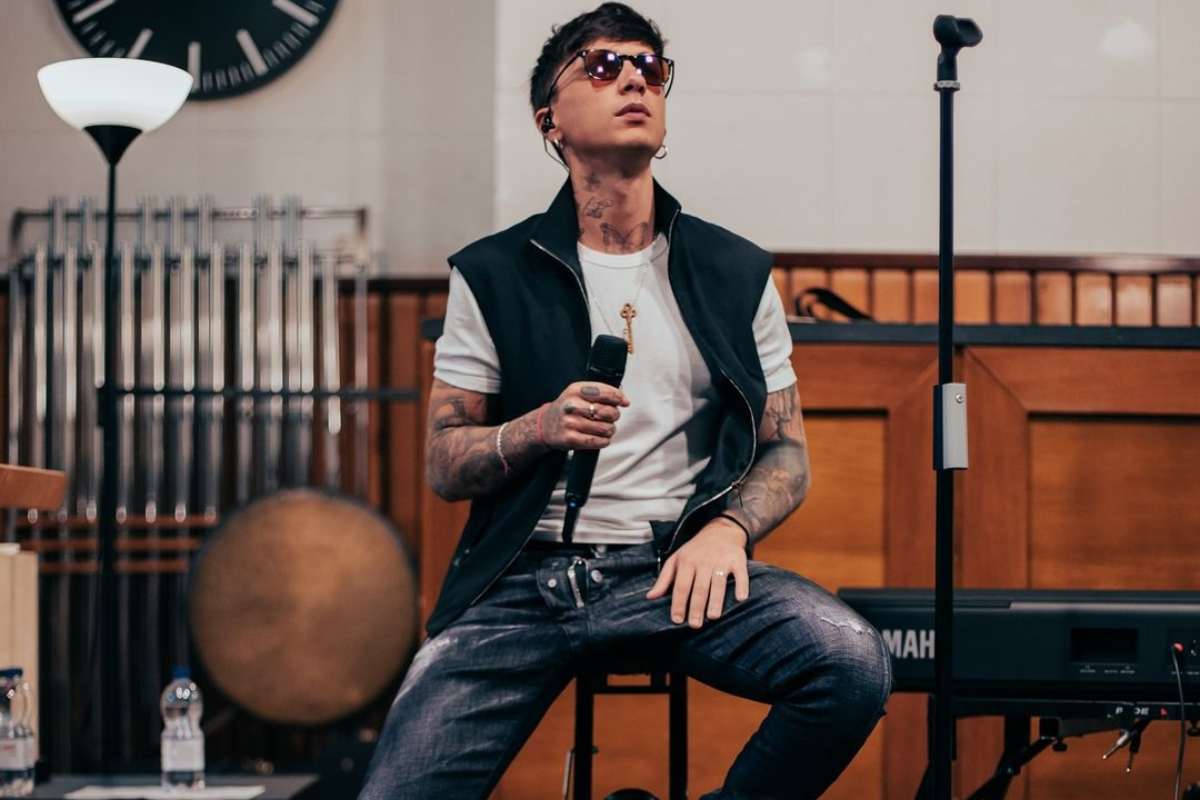 Ultimo in studio