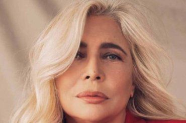 Mara Venier, dichiarazione d’amore senza precedenti, ma il bacio va a un altro – VIDEO