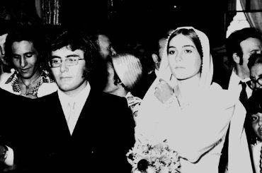 Riconoscete i protagonisti di questa FOTO al mare? Sì, sono proprio loro…