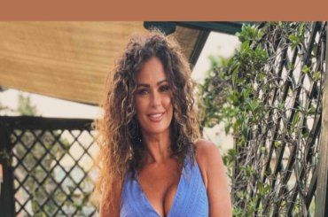 Samantha de Grenet ruggisce: “meglio avere veri difetti che false qualità”