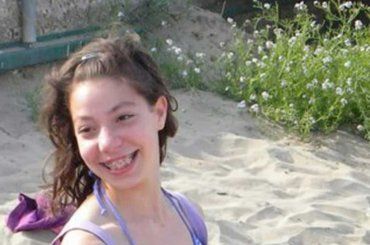 Il caso Yara, la docuserie Netflix scatena le polemiche: sui social è caccia agli innocentisti