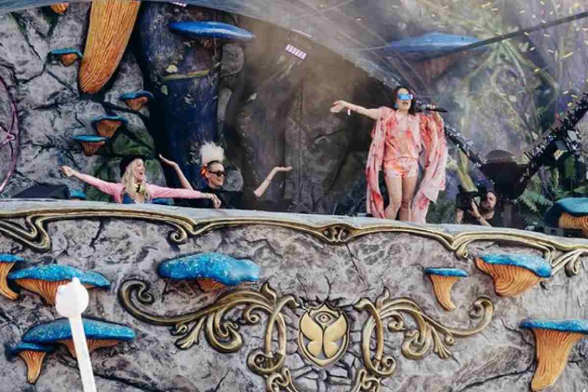 Alexia al Tomorrowland. Alexia al Tomorrowland.