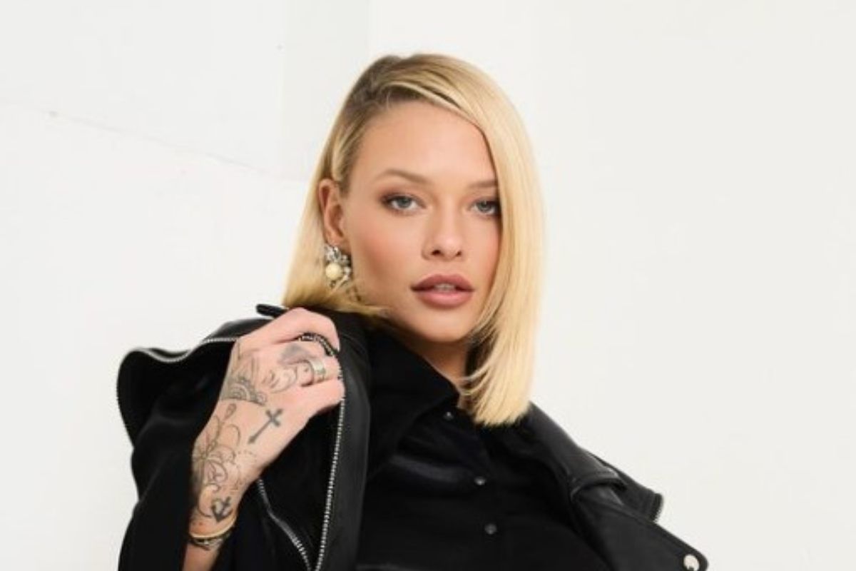 Le Donatella Giulia Provvedi Fa Venire Il Cardiopalma Ai Fan Se Di Le Donatella Giulia Provvedi Fa Venire Il Cardiopalma Ai Fan Se Di